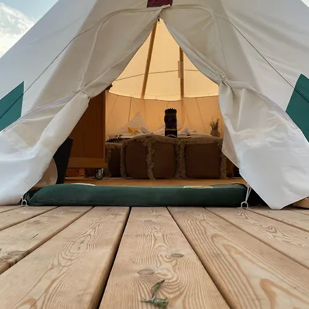 Tipi Apachen * Belau