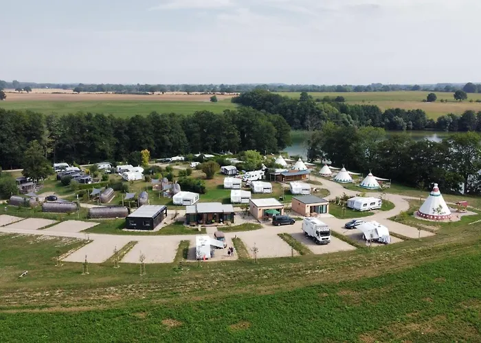 Tipi Apachen * Belau